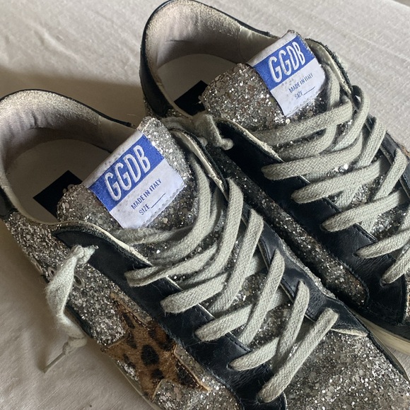 GOLDEN GOOSE SUPERSTAR GLITTER SNEAKER IN SILVER - Picture 10 of 11
